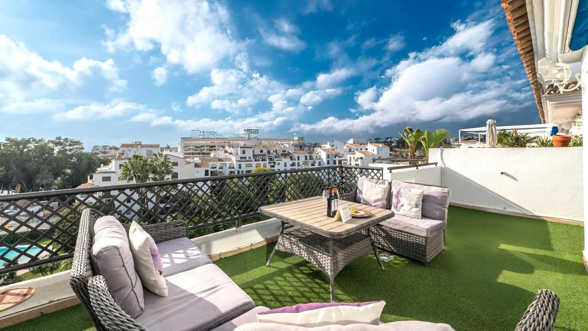 Mediterranean Dream Banus Penthouse With Seaviews Marbella Apartment