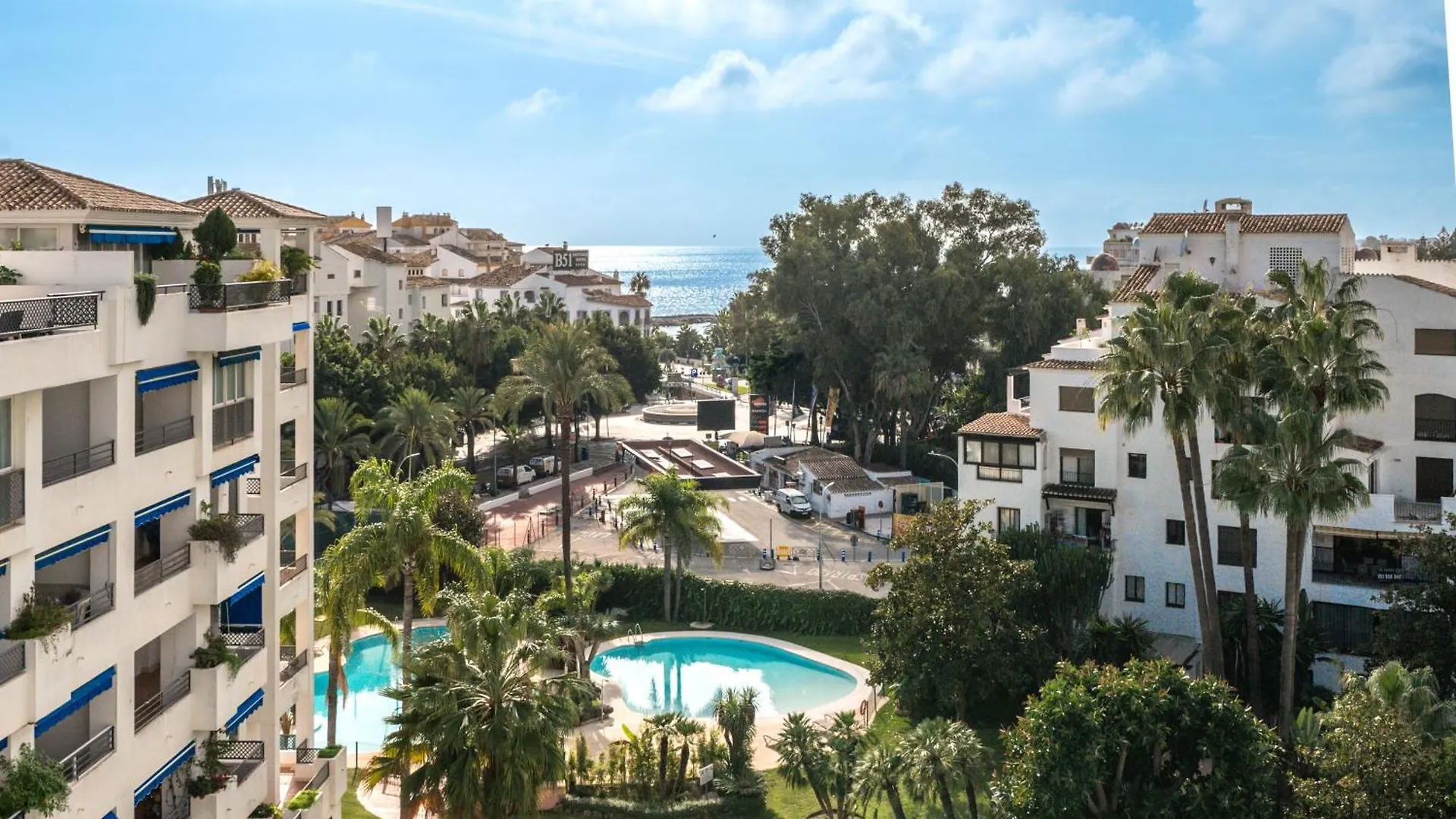 아파트 Mediterranean Dream Banus Penthouse With Seaviews 마르베야 스페인
