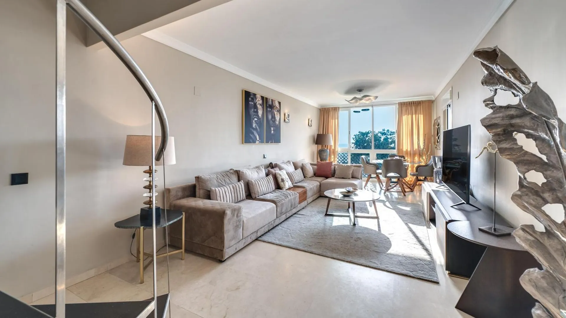 Mediterranean Dream Banus Penthouse With Seaviews 마르베야
